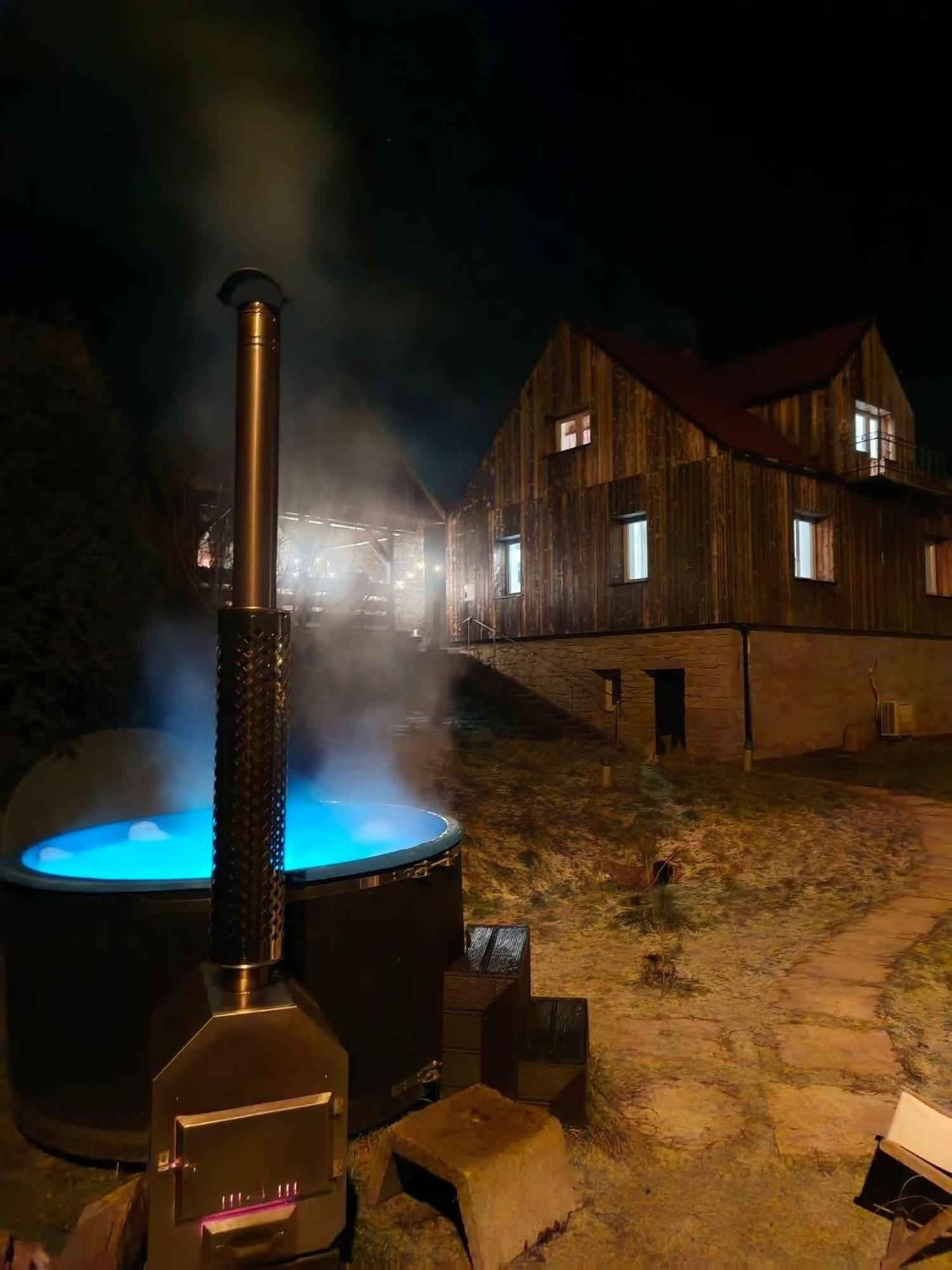 W Deski Dom Apartamenty Krzyżowa Exteriör bild
